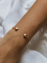 PULSEIRA BRACELETE COM DUAS BOLINHAS - BANHADO A OURO